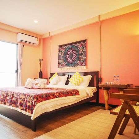 Elegant Lanna Guesthouse شيانغ ماي المظهر الخارجي الصورة