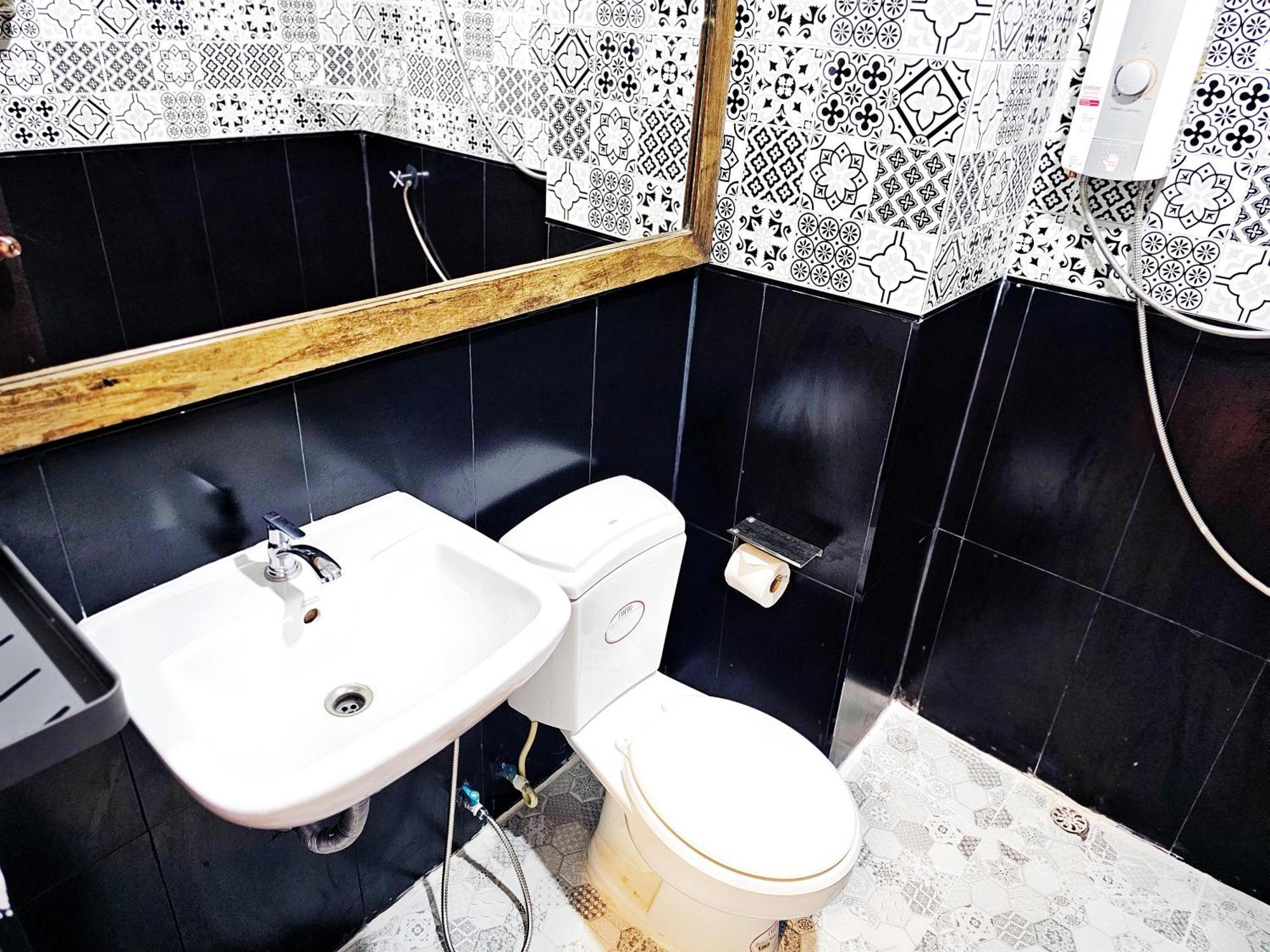Elegant Lanna Guesthouse شيانغ ماي المظهر الخارجي الصورة